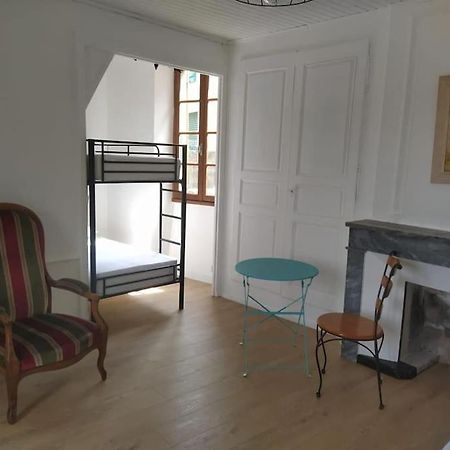Maison Chez Catherine Baix Bagian luar foto