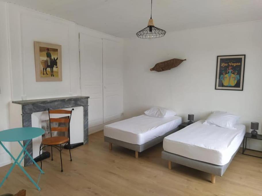 Maison Chez Catherine Baix Bagian luar foto